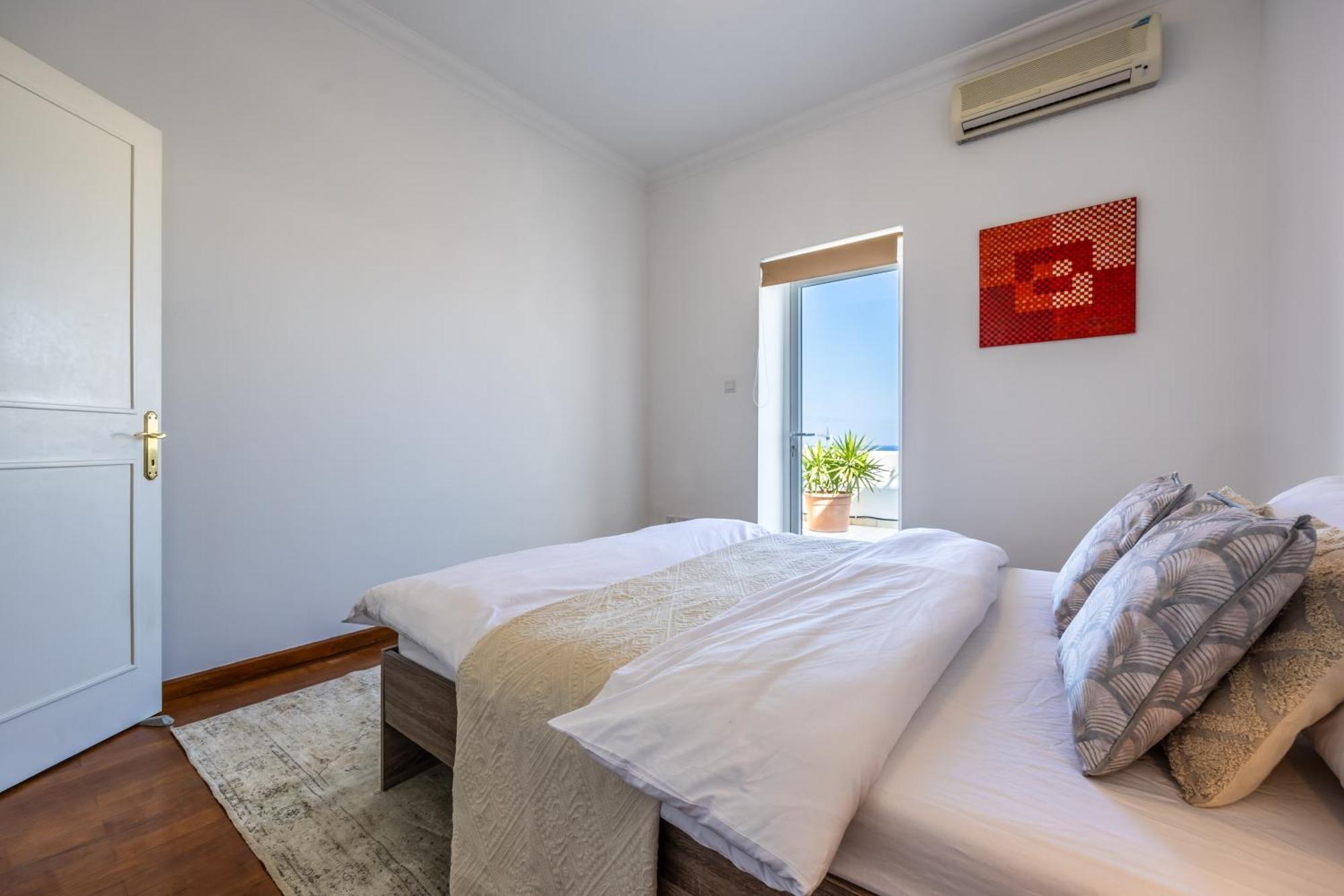 Apartament Stunning - Seaview Penthouse 3-Bed + Parking Sliema Zewnętrze zdjęcie