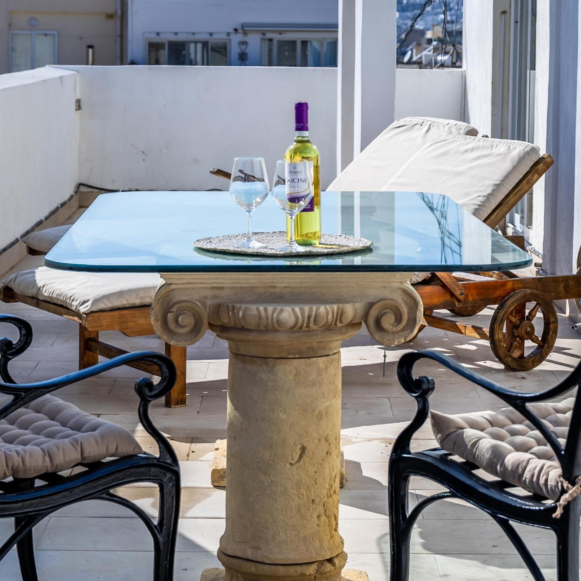 Apartament Stunning - Seaview Penthouse 3-Bed + Parking Sliema Zewnętrze zdjęcie